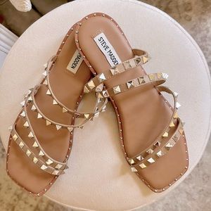 Steve Madden Tan and Studded Skyler Sandals size 10